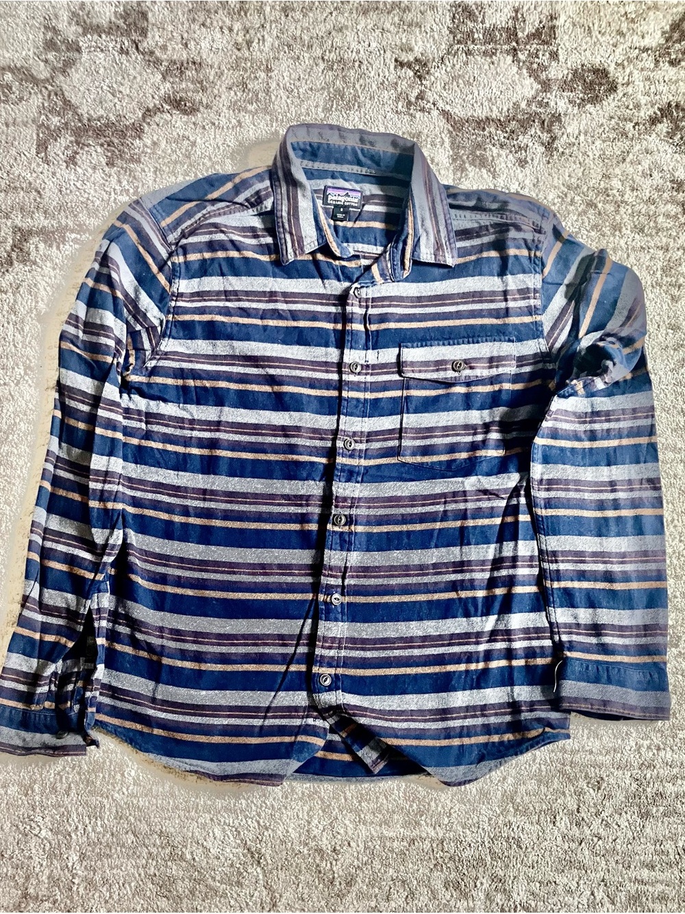 Patagonia Men's Blue and White Striped Button-Down Shirt